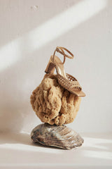 LÉA - Gold Woven Leather Sandals