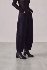 Souliers Martinez Teruel black leather ankle boots worn video