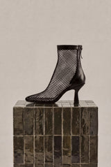 FIRA - Black Resille Boots