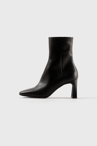 KAROL - Black Leather Ankle Boots