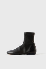 MOLLI - Black Leather Ankle Boots