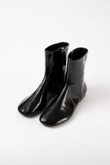 MOLLI - Black Patent Leather Ankle Boots