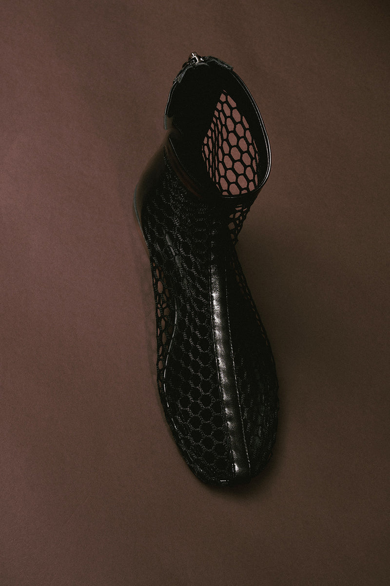MAXIMA - Black Mesh Boots