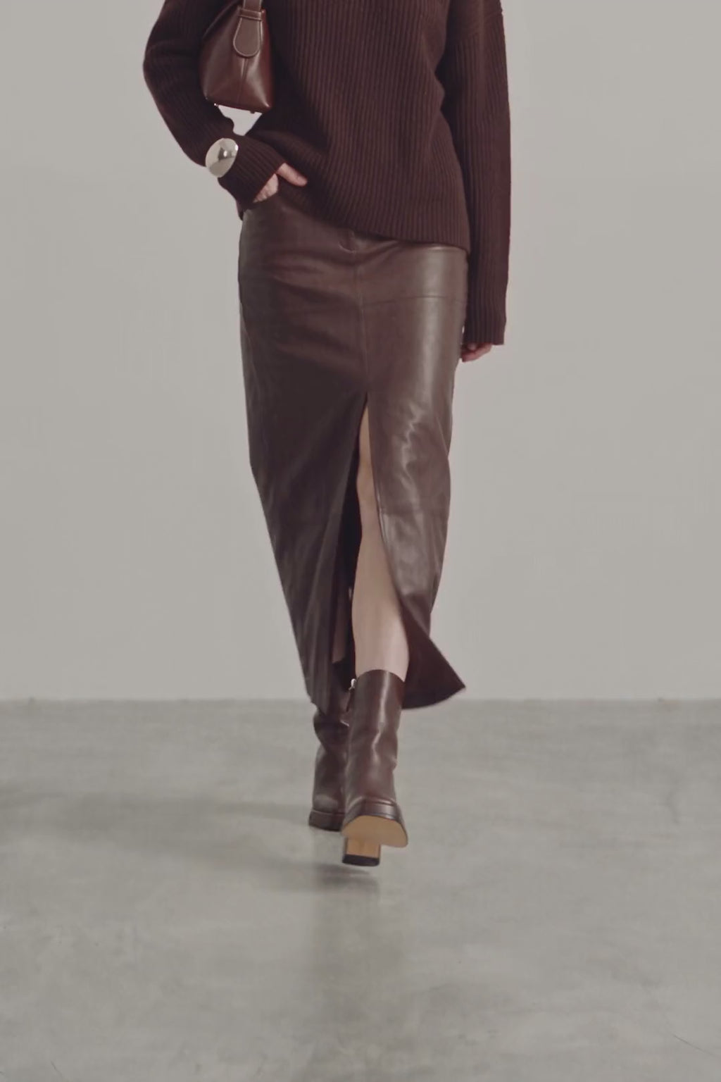 Souliers Martinez Chueca Dark Brown - vidéo portée