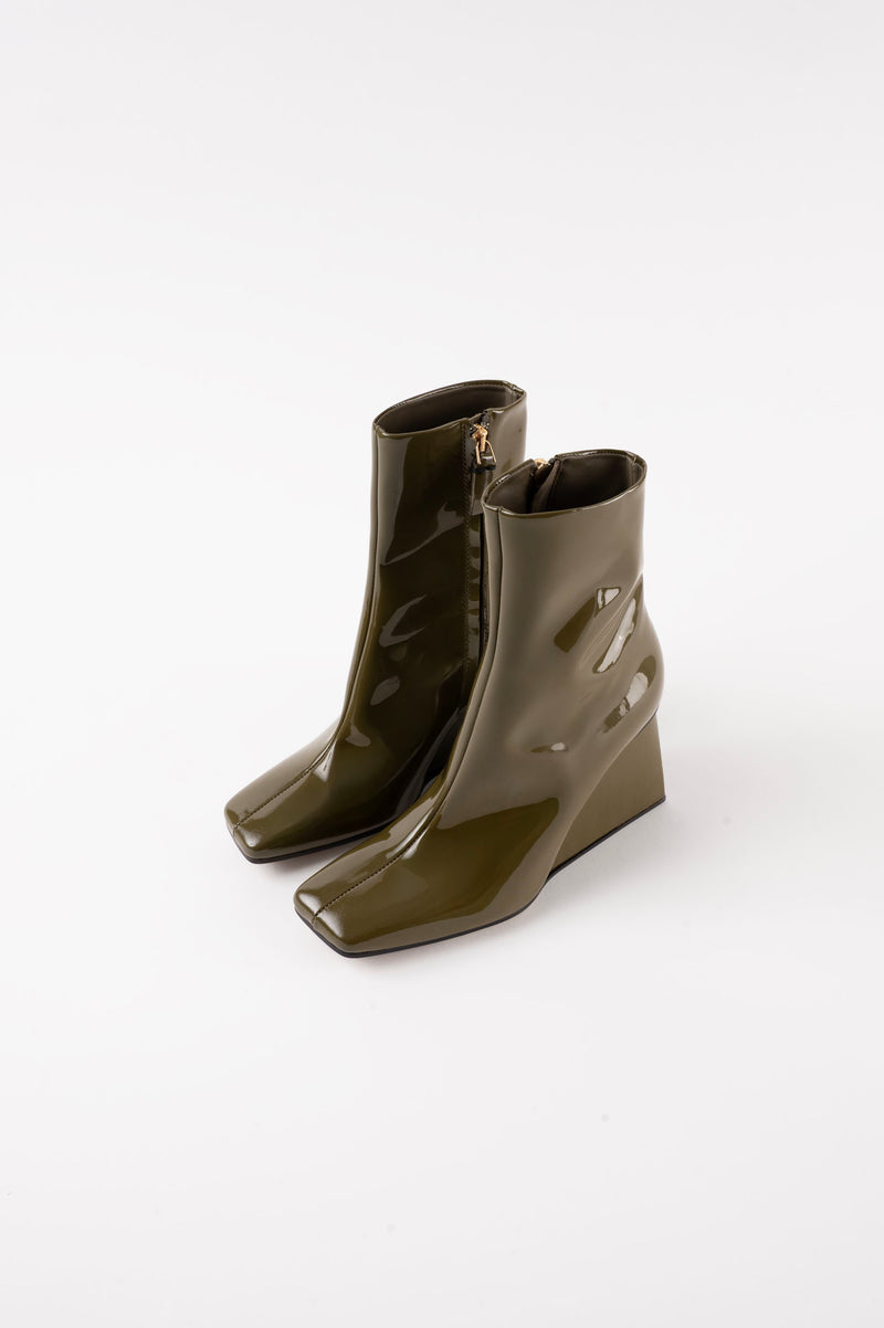 AKIRA - Dark Green Patent Leather Ankle Boots