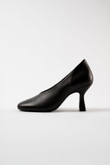 BERLIN - Black Leather Pumps