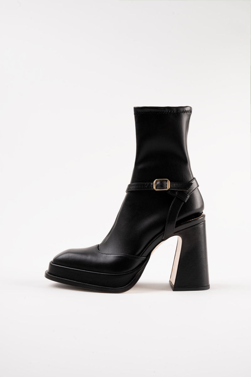 CARLA Black Faux Stretch Leather Socks – Souliers Martinez