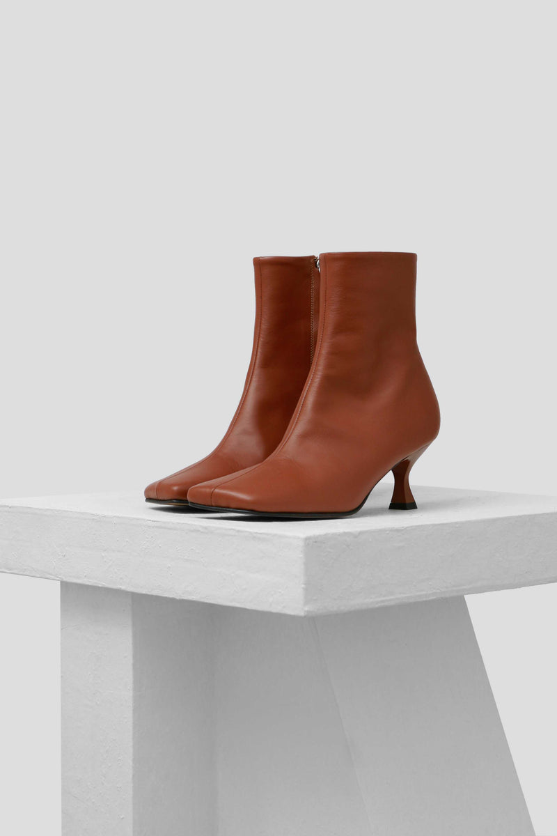 EUGENIA - Brown Leather Ankle Boots