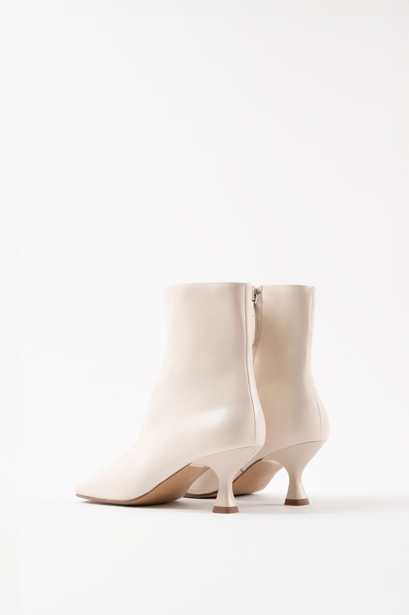 EUGENIA - Off-White Leather Ankle Boots
