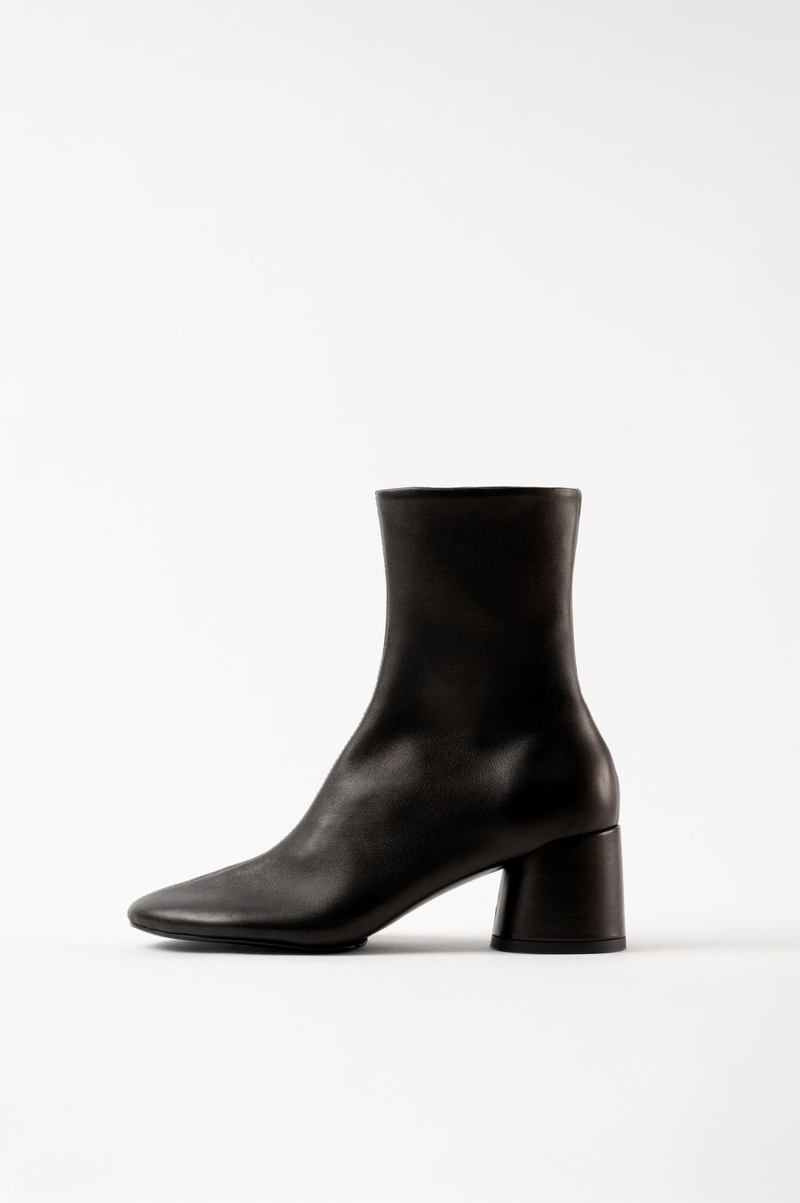 FLAVIA - Black Leather Ankle Boots