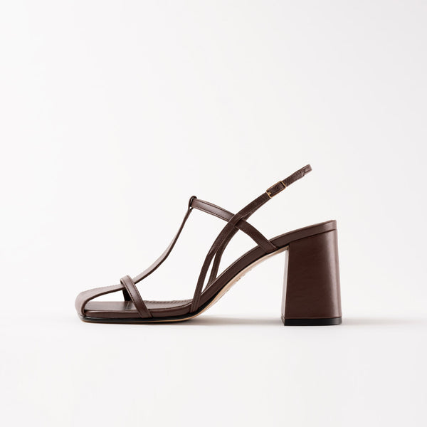 SERRATO | Dark Brown Calf Leather Flat Sandals | Manolo Blahnik