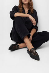 GLORIA - Black Woven Leather Flat Shoes