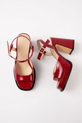 GRACIA - Berry Wrinkled Patent Leather Platform Sandals