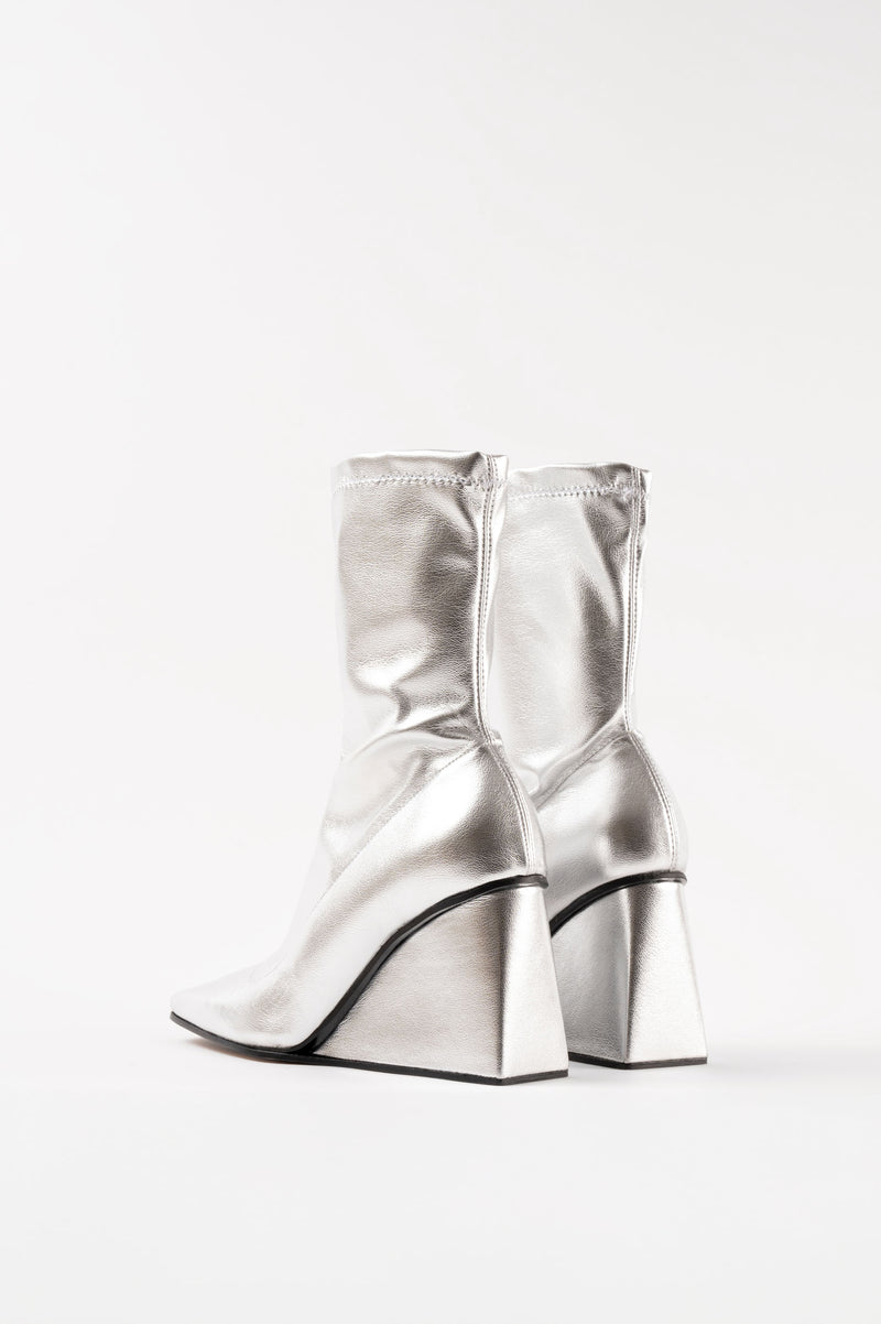 Hanna - Silver Stretch Faux Leather Ankle Boots