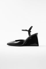 HARUKO - Black Patent Leather Pumps