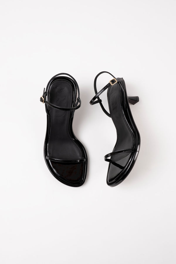 IVONE - Black Patent Leather Sandals