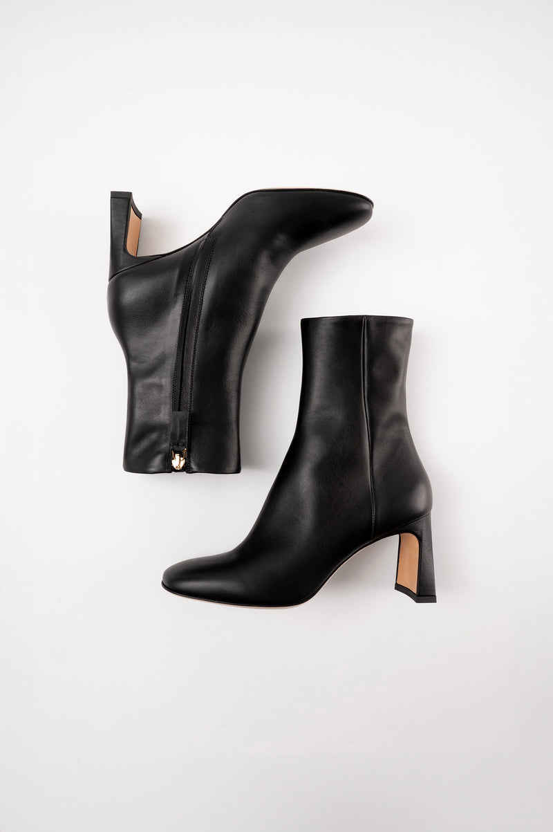 KAROL - Black Leather Ankle Boots