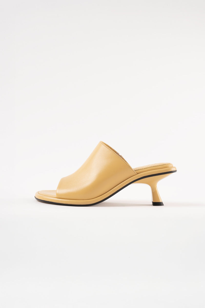 MARIZA - Light Yellow Leather Sandals – Souliers Martinez