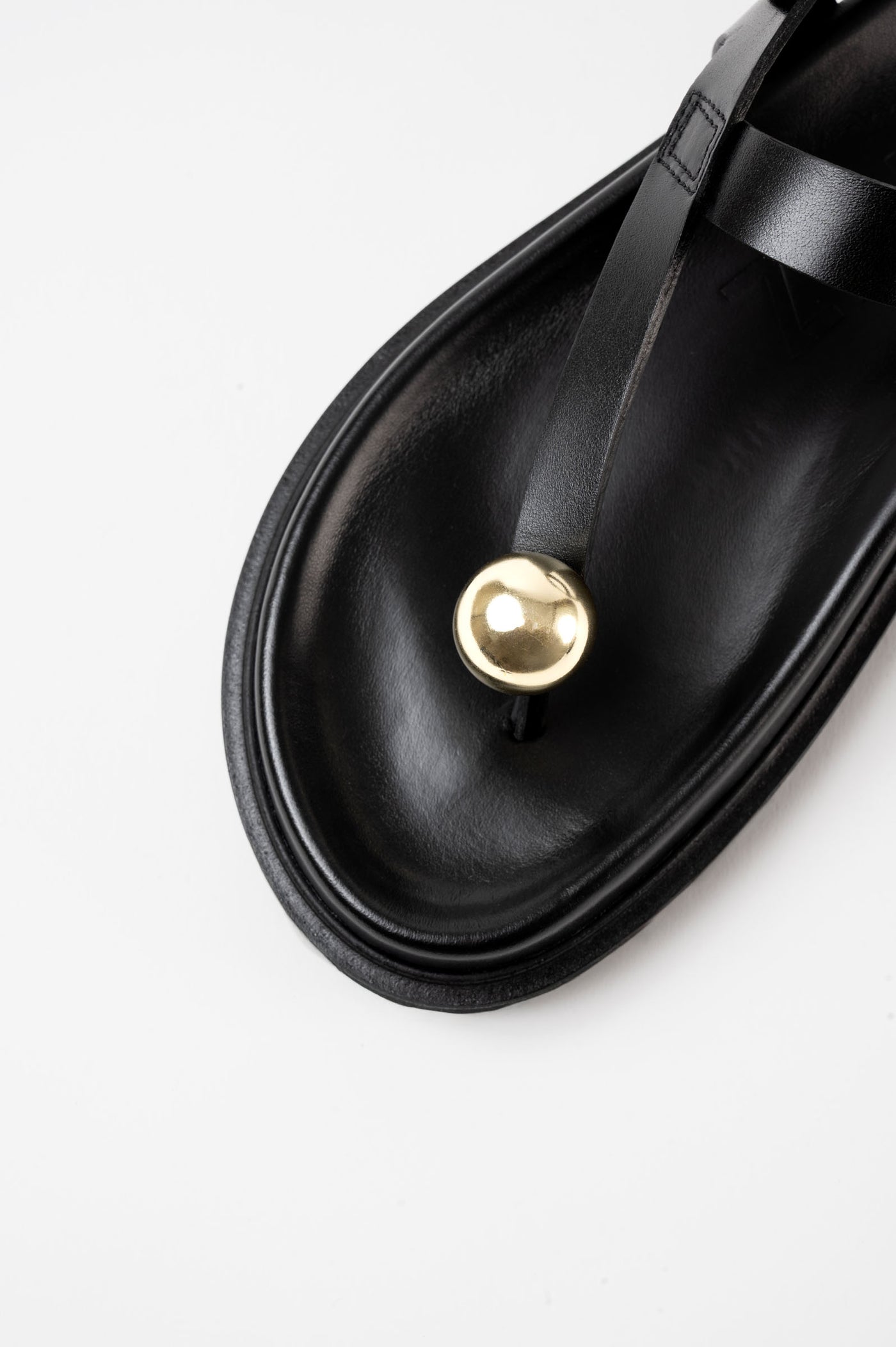 SPIAGGIA - Black Leather With Embellishment Sandals – Souliers 