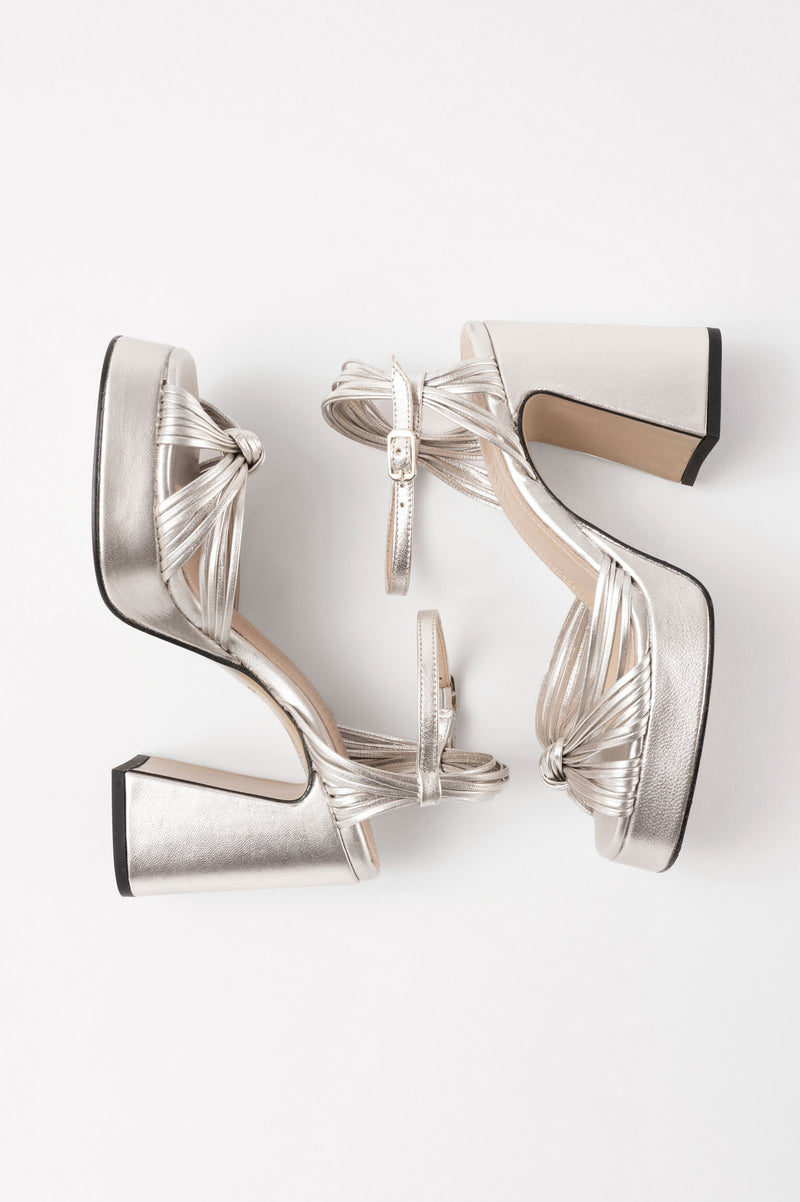 SPRINGS - Silver Leather Platform Sandals