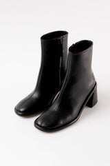 TERUEL - Black Leather Ankle Boots