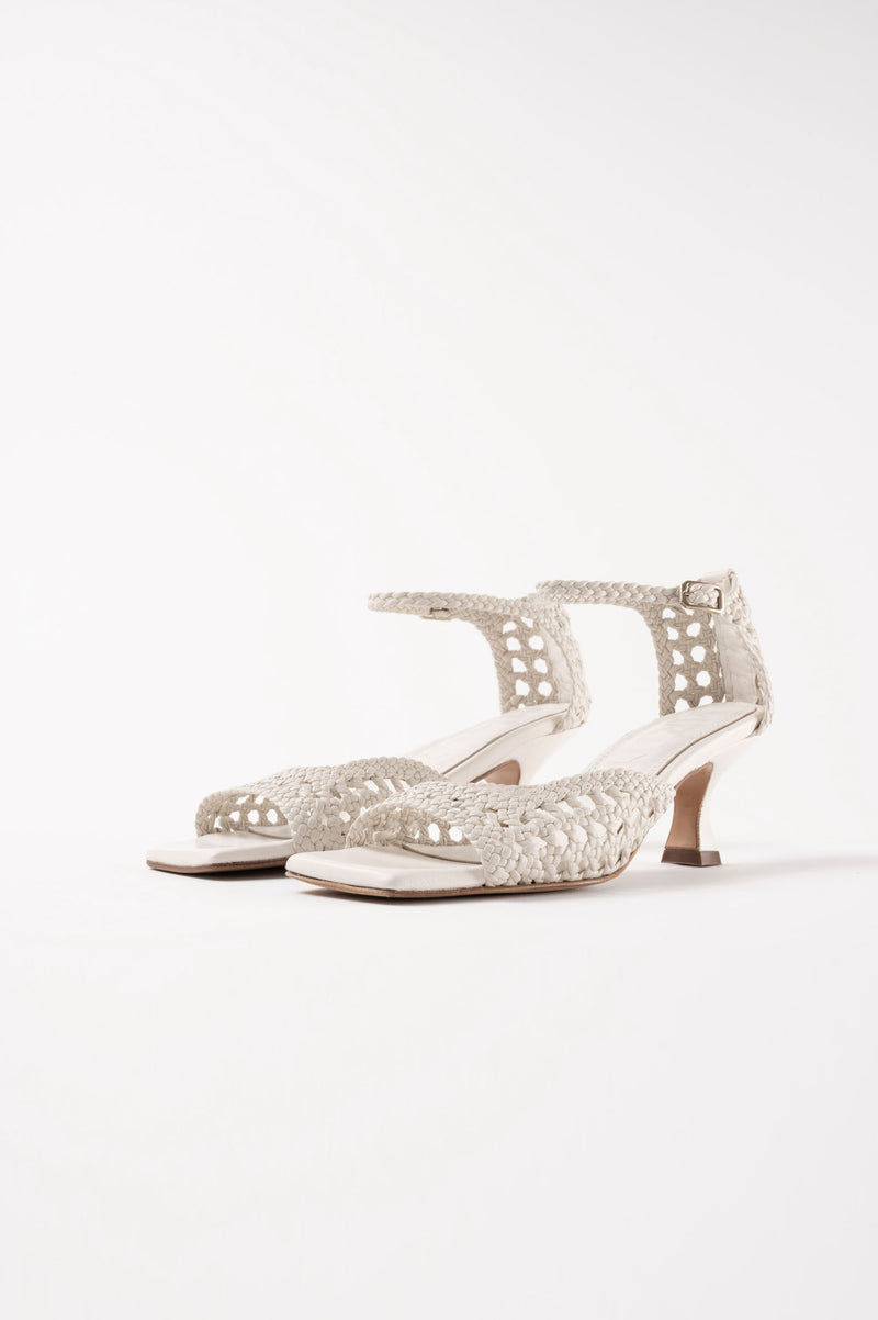 VERONICA - White Woven Leather Sandals