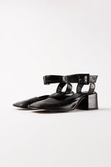 YASU - Black Wrinkled Polished Leather Pumps