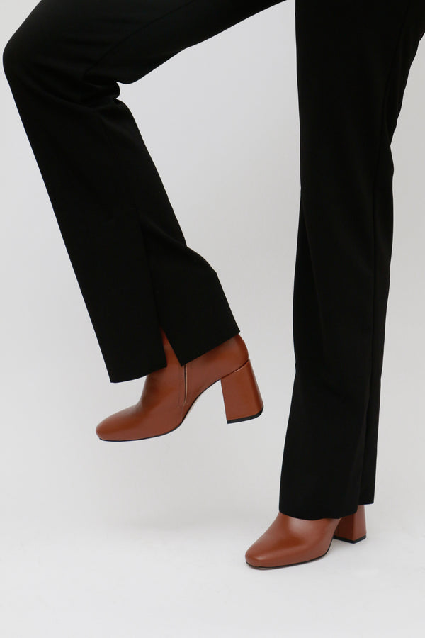 MIRASIERRA - Hazelnut Leather Ankle Boots
